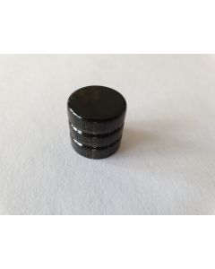 Guitar wood dome knob 19mm x 18mm black