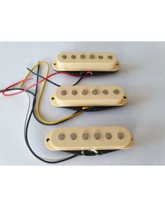 Artec staggered stratocaster alnico pickups set Ivory